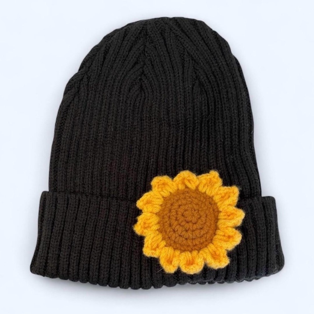 Black knit Beanie with Sunflower / Winter Hat